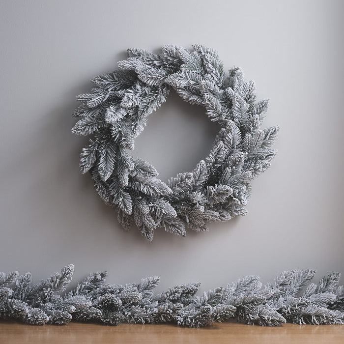 1.5m Pre Lit Snowy Christmas Garland