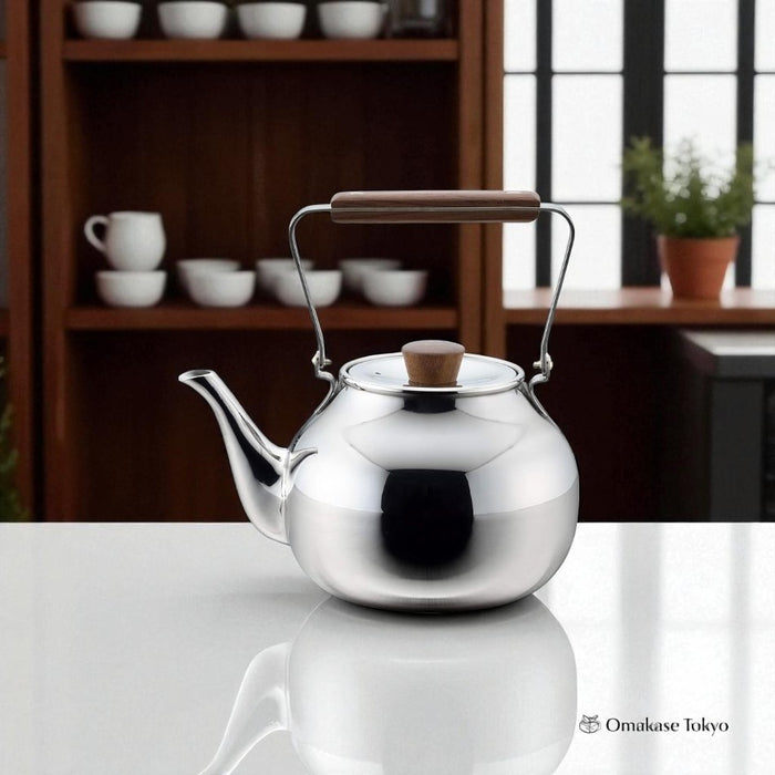 Jutoku Bite Teapot with Tea Strainer -0.7L