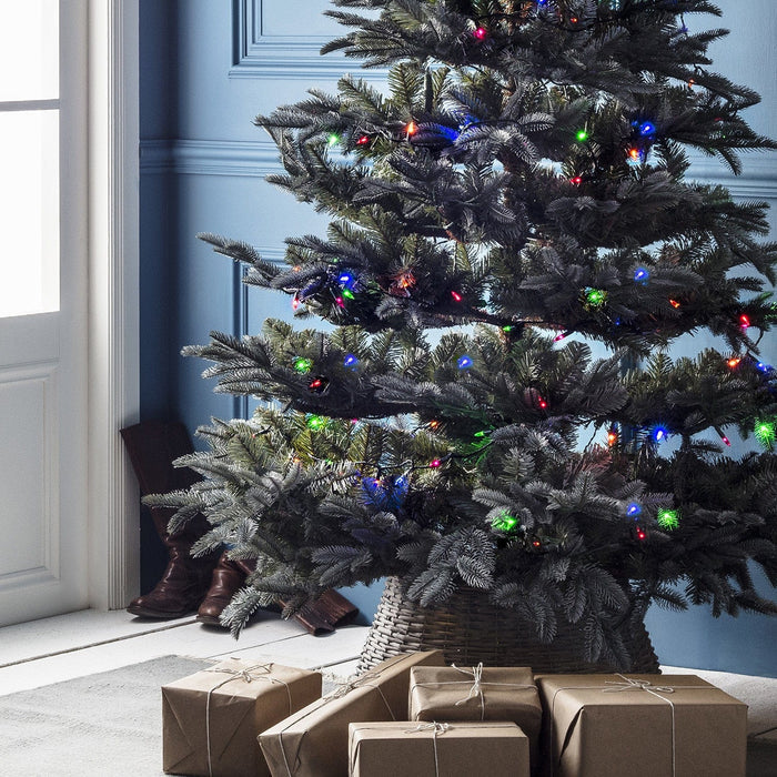PL18036_20_Multi-Coloured-Traditional-Christmas-LED-Tree-Lights-Lifestyle-Close_P4.jpg