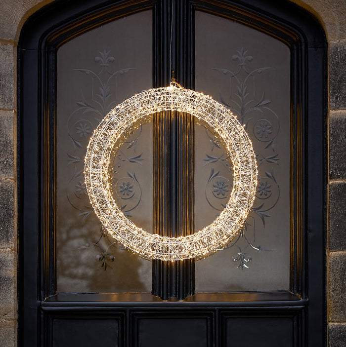 58cm Wire Wrapped LED Wreath Light