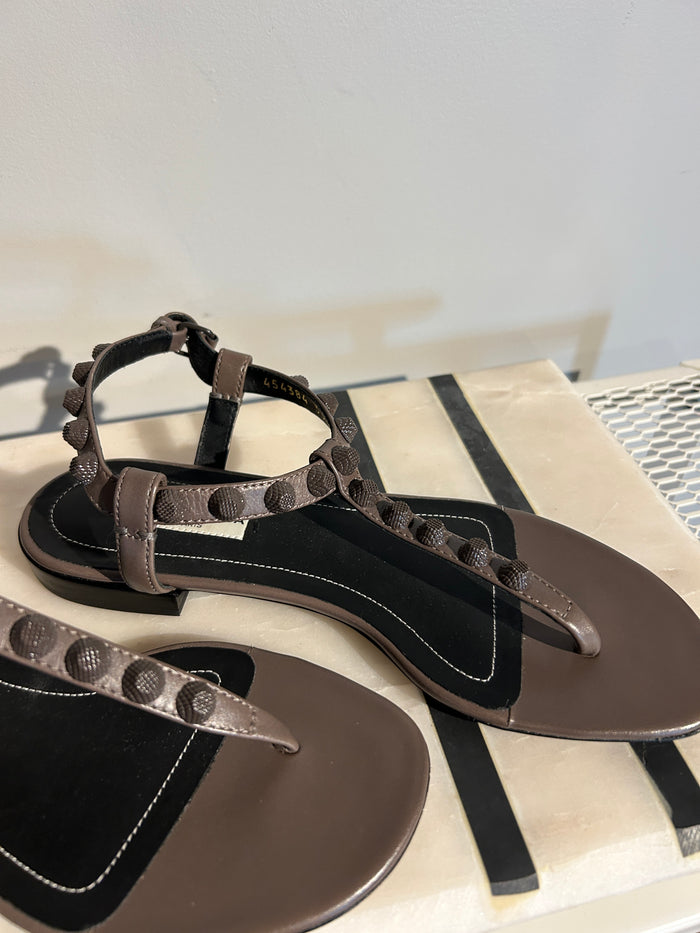 Balenciaga Arena sandals in size 35.5, black leather shoes with sporty design and chunky sole.