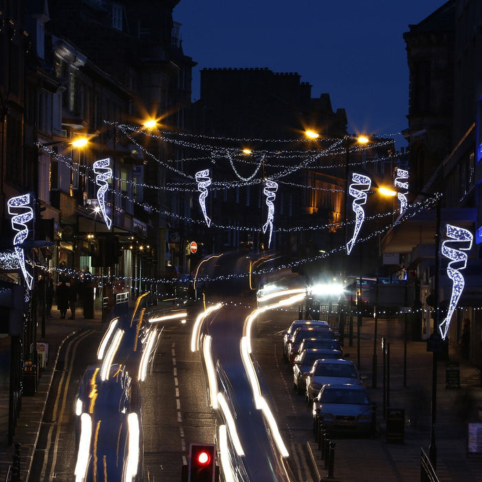 ML100WG_Commercial-Low-Voltage-Christmas-Lights_P9_b6f917a9-8cf1-4231-b7e8-b9b5b081abdd.jpg