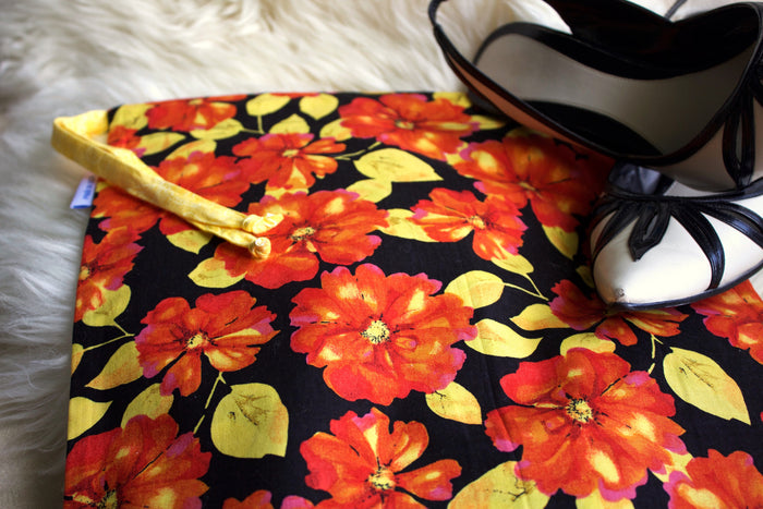Cottage Rose Drawstring Travel Bag-The Blue Peony-Category_Drawstring Bag,Color_Black,Color_Orange,Color_Yellow,Department_Personal Accessory,Pattern_Floral