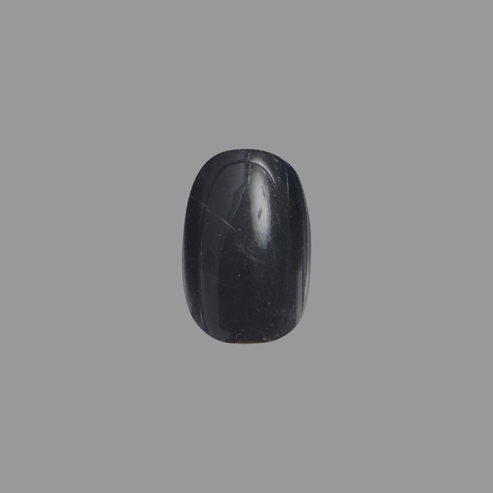 E+M | Round | Extra Short deep black press-on nail with glossy finish for an easy at-home manicure by Olive and June