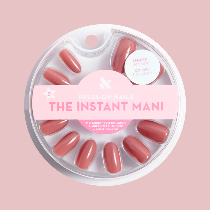 Fig Ranch | Oval | Medium press-on nails in cool fig pink with lavender undertones for an easy at-home manicure by Olive and June