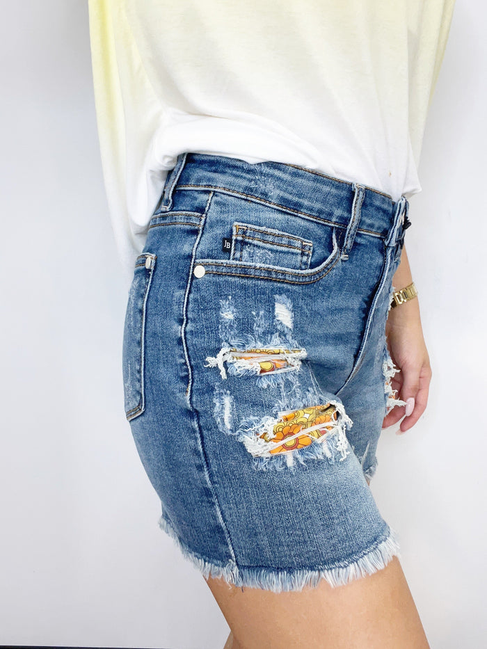 High-Waisted Printed Pocket Lining Cutoff Shorts