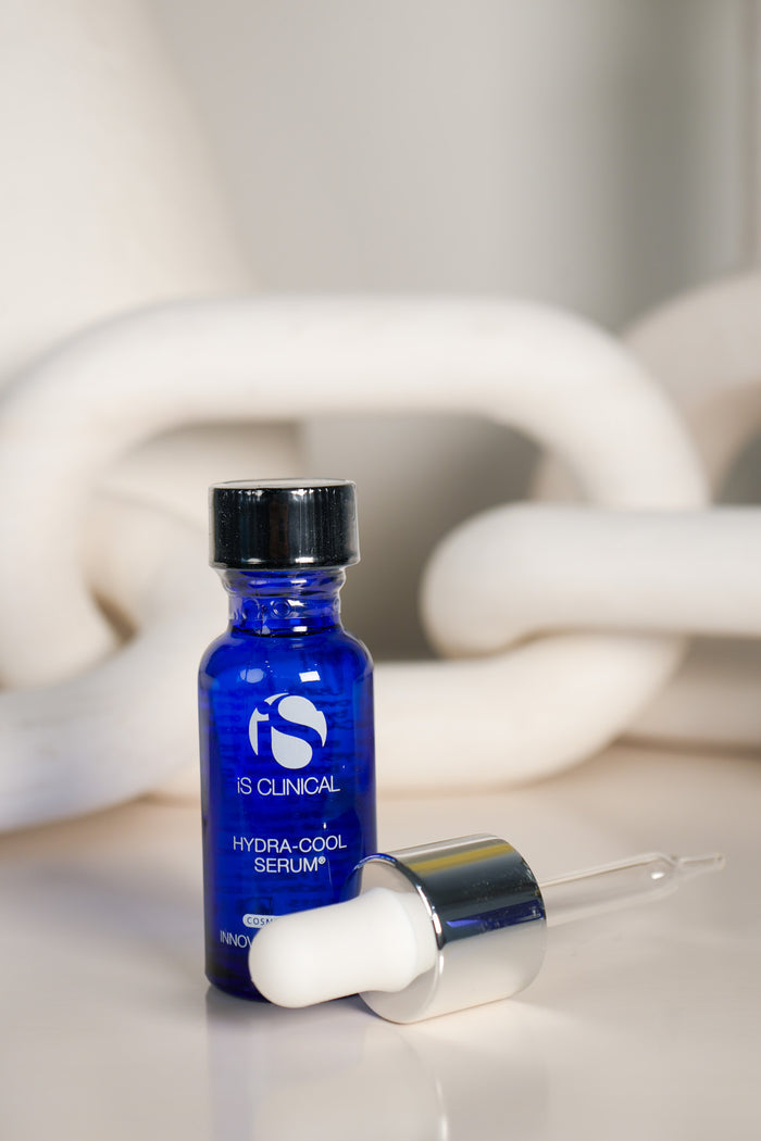 iS CLINICAL Hydra-Cool Serum