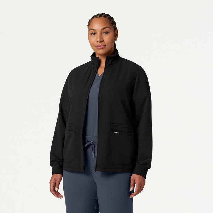 JAANUU Ceri Essential 6 - Pocket Scrub Jacket Black - Get Scrubbed
