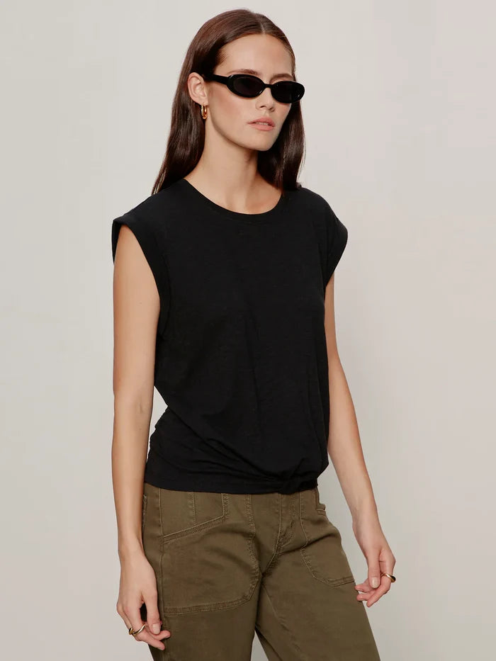 Knotted Muscle Tee | Black