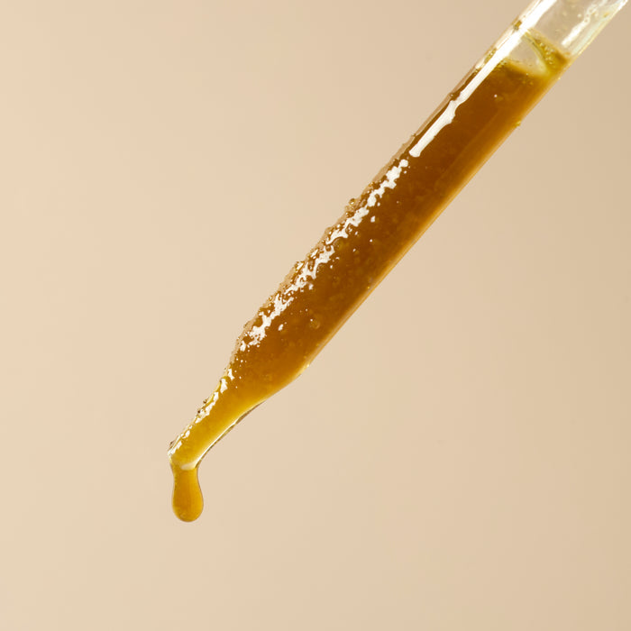 Laurel Berry Oil - close-up