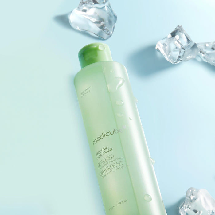 MEDICUBE Exosome Cica Toner - raminamasis veido tonikas