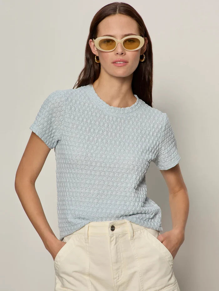 Pucker Up Perfect Tee | Blue Aura