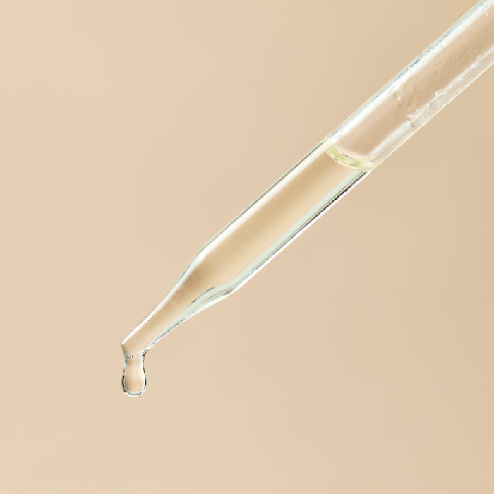 Sweet Almond Oil Refined - close-up