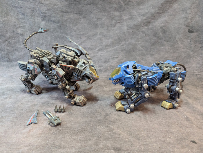 THREEZERO AND DIECAST BANDAI LIGER POSEABLE FIGURES