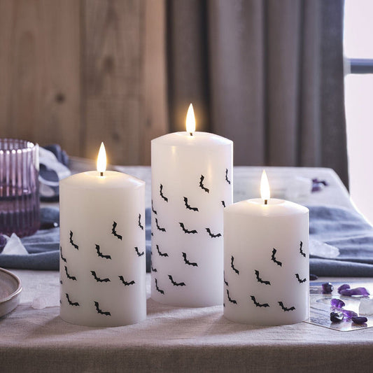 CA24033-4BatsyTruGlow_RealWaxLEDPillarCandles.jpg