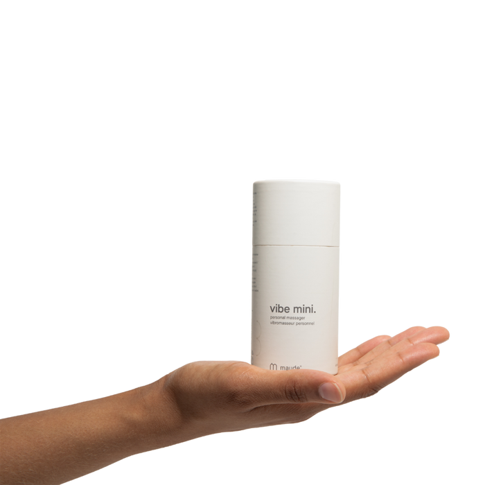 maude-Vibe Mini-Body-MD_vibemini_grey_tubewithhandV1_clearbg_2000-The Detox Market |