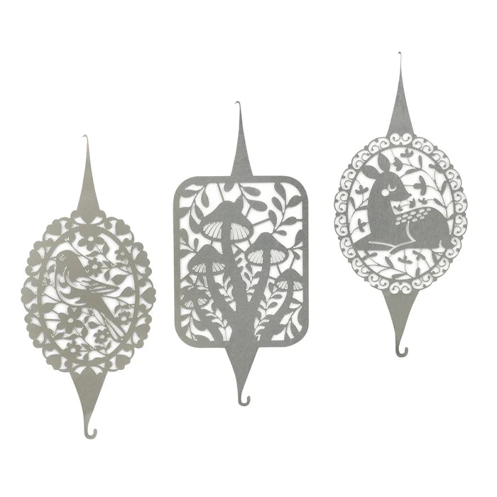 Woodland Needle Threaders